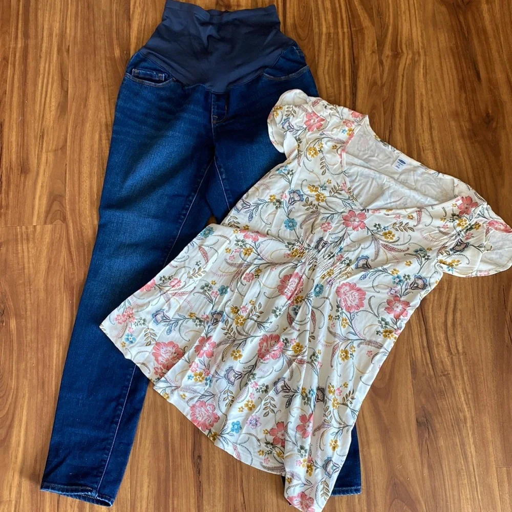 Old Navy Maternity Bundle - Picture 1 of 8